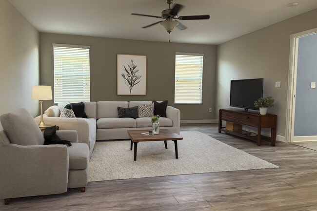 Building Photo - This ALMOST NEW South Carolina floorplan is available for rent and ready for immediate move in.