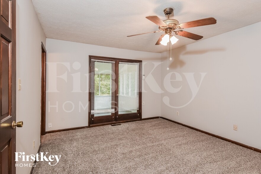 Building Photo - 3021 Wendwood Dr