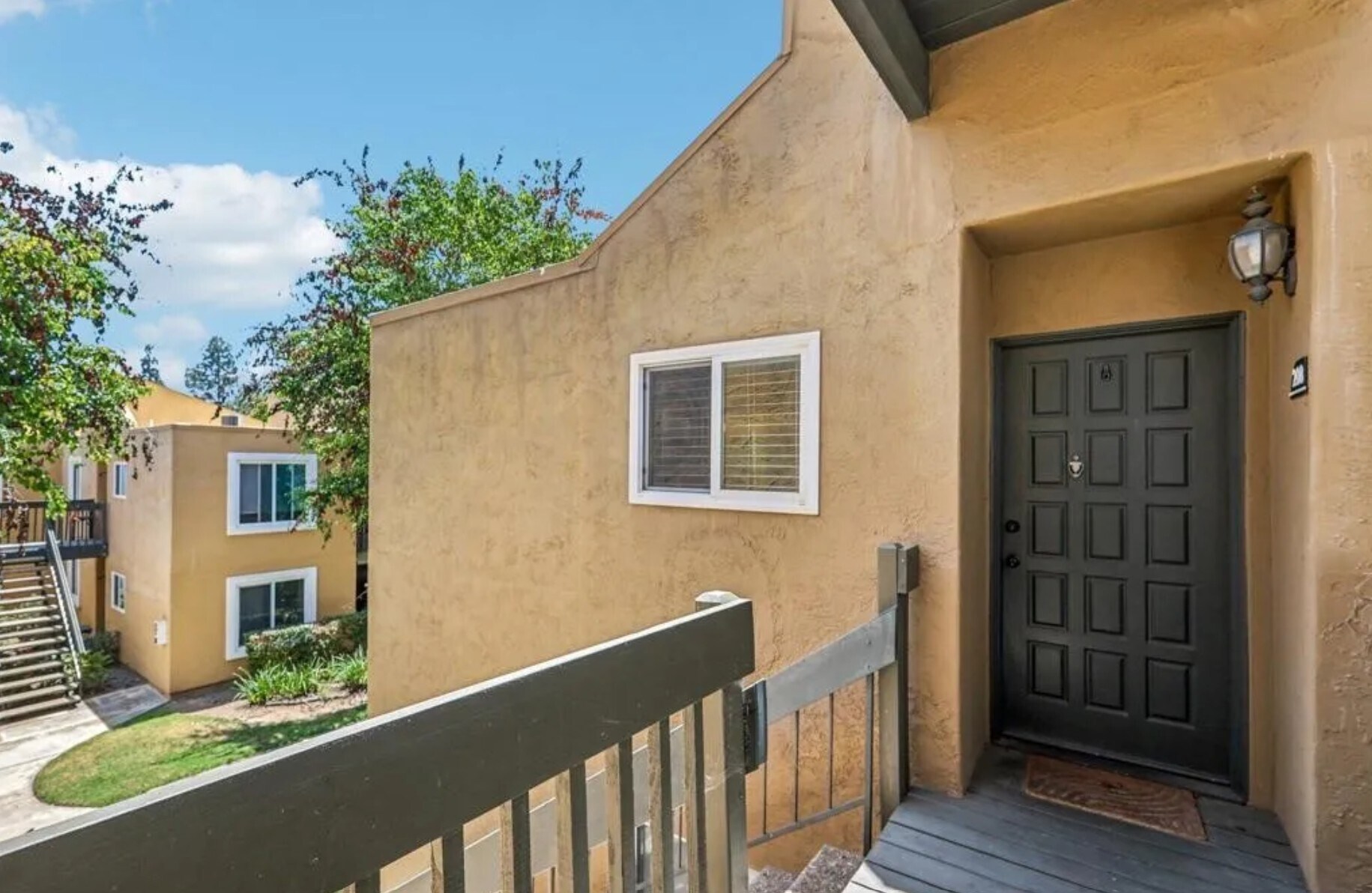 Building Photo - 17181 W Bernardo Dr