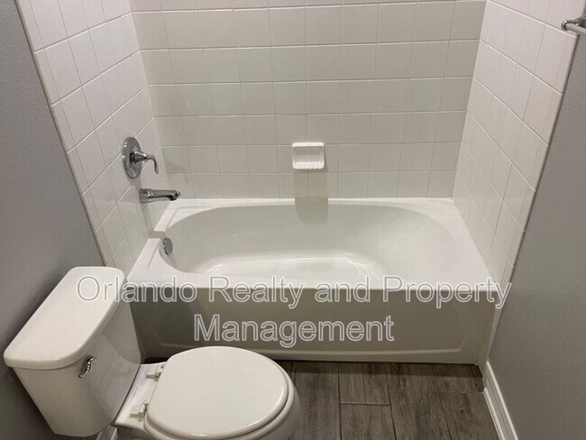 Building Photo - 11950 Sands Cv