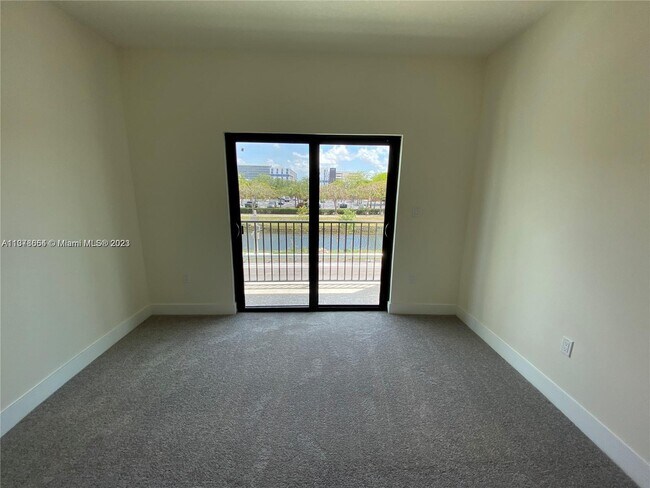 Building Photo - 8363 NW 41st St