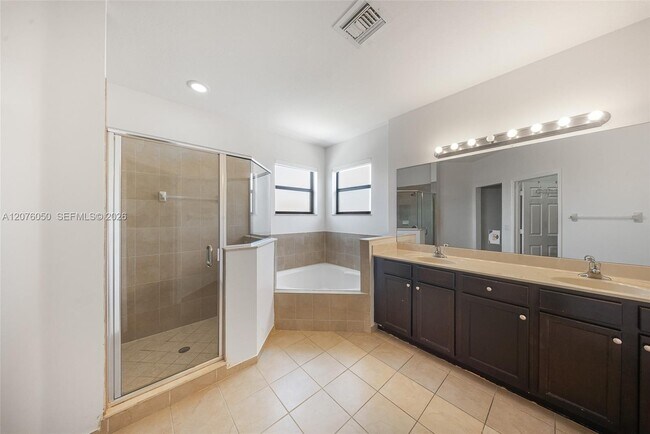 Building Photo - 11731 SW 234th St