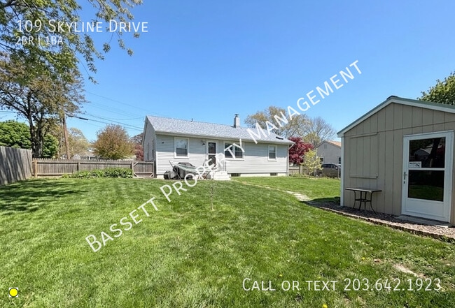 Building Photo - 109 Skyline Dr