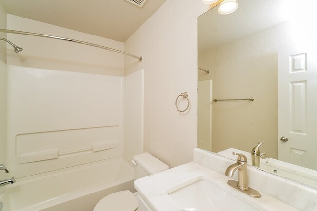 Building Photo - 5410 Chase Canyon