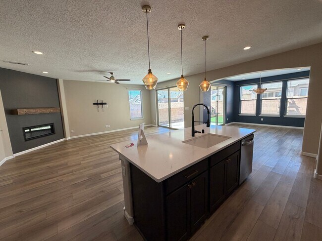 Building Photo - 4 Bedrooom Single Story New Build in Mesa Del Sol Near Netflix Studios!