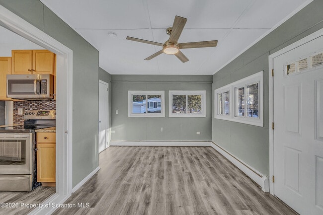 Building Photo - 301 Seymour Ave