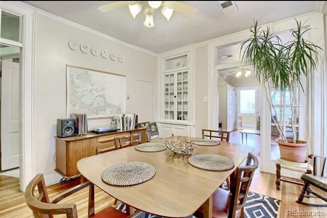 Building Photo - Charming Historic Condo in the Heart of Up...