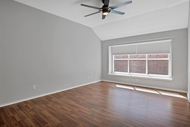 Building Photo - 9409 Stonewood Dr