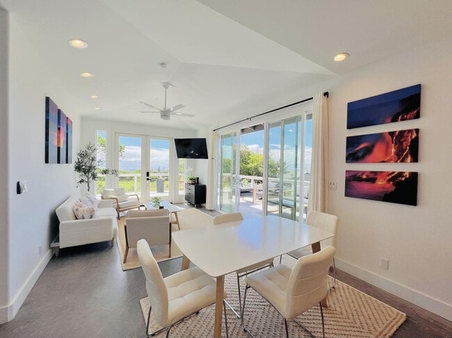 Building Photo - 94-1628-1628 Makali'i St