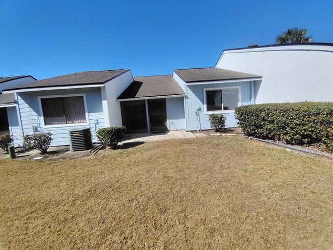 Building Photo - 453 Prestwick Pl