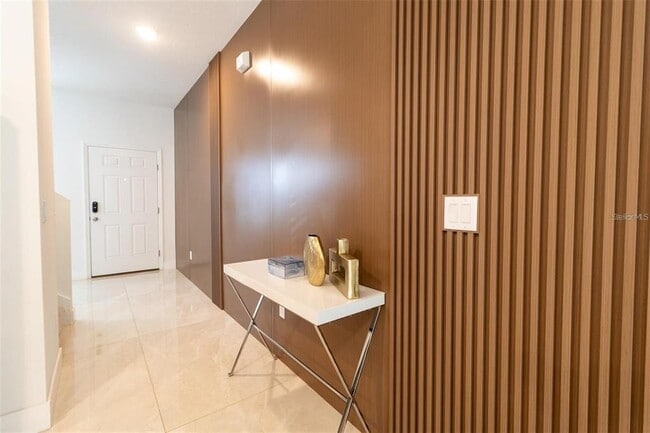 Building Photo - 35576 Eastbrook Ave