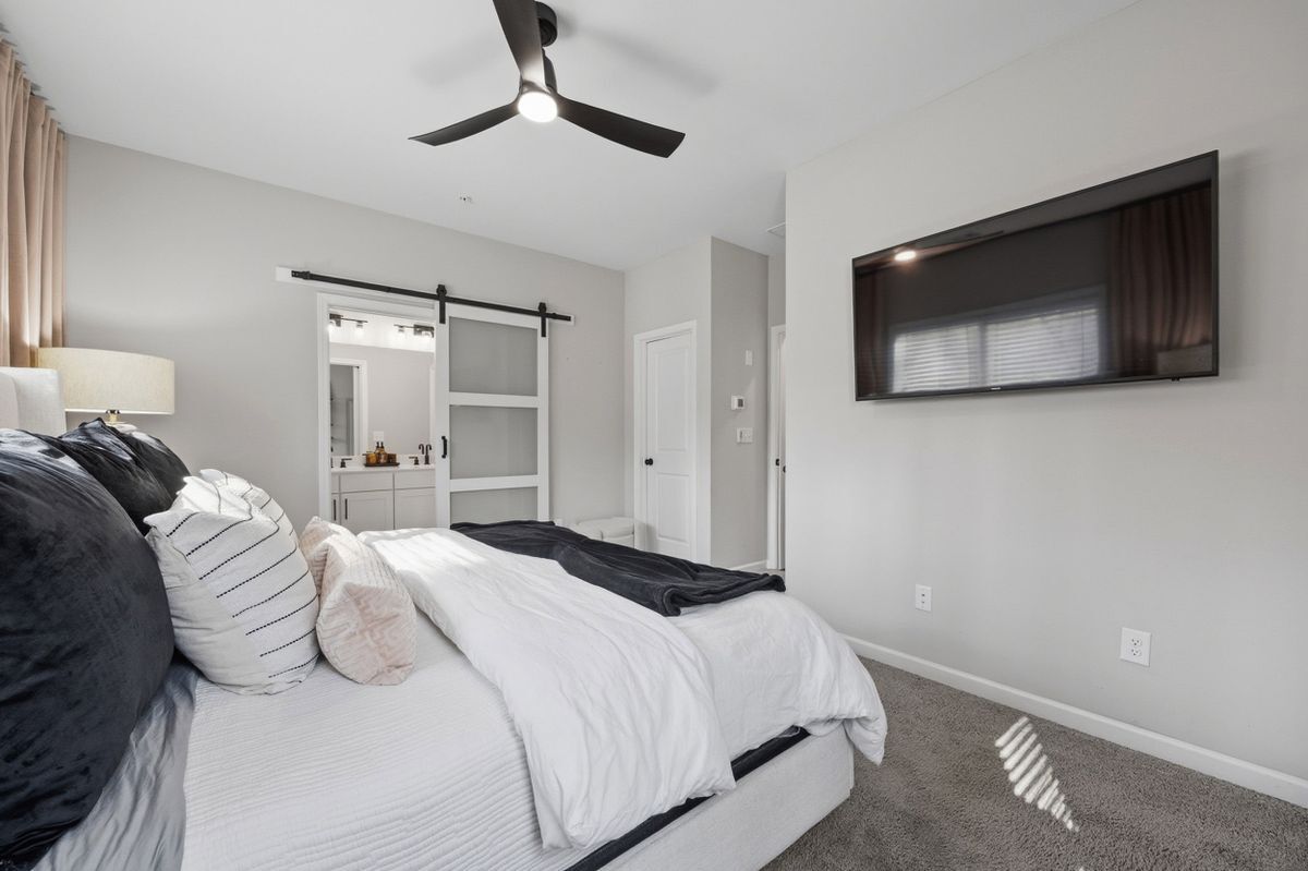 Building Photo - 2905 Ilir Mnr NW