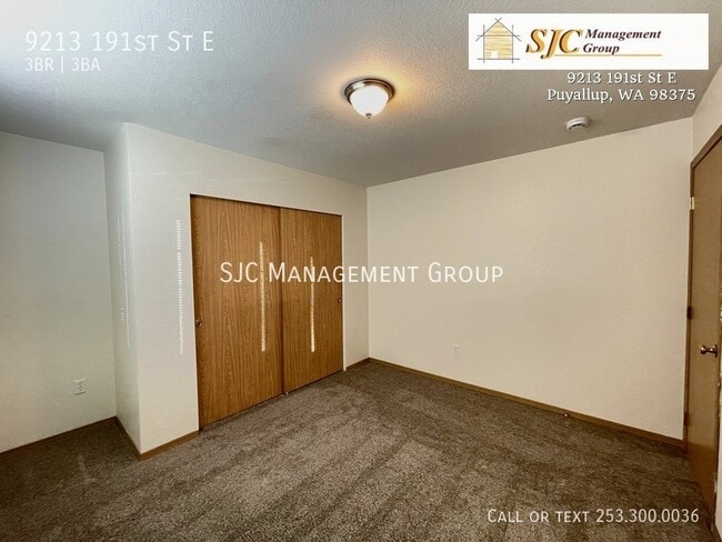 Building Photo - 9213 191st St E