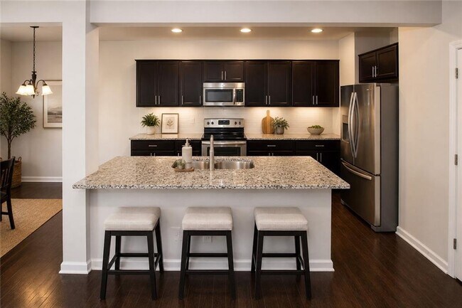 Building Photo - 1415 Brookmere Way