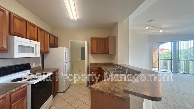 Building Photo - 6159 Metrowest Blvd