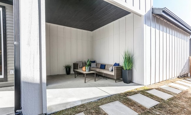 Building Photo - 5721 Stone Fly Dr