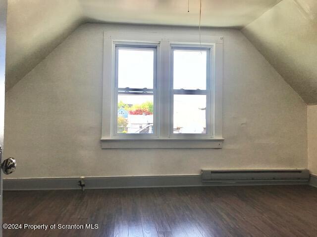 Building Photo - 425 Beech St