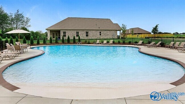 Building Photo - 109 Shrewsberry Dr