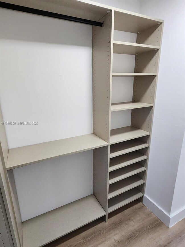 Building Photo - 2350 NE 135th St