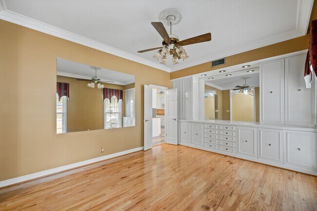 Building Photo - 254 Berkley Ct