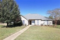 Building Photo - 3/2 for rent in Reservoir East in Brandon ...
