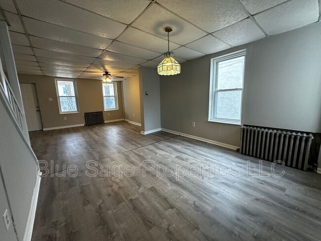 Building Photo - 3418 W 3rd St