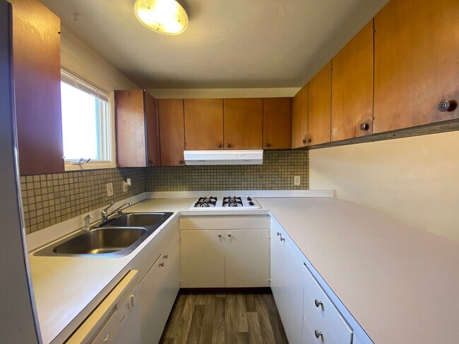 Building Photo - 2602 Eide St