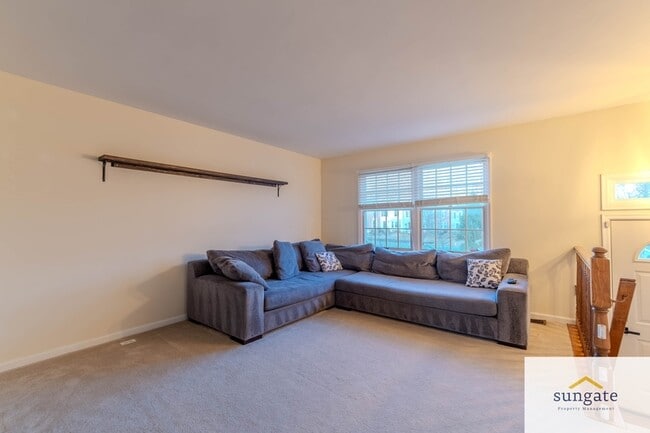 Building Photo - 1016 Arborwood Pl