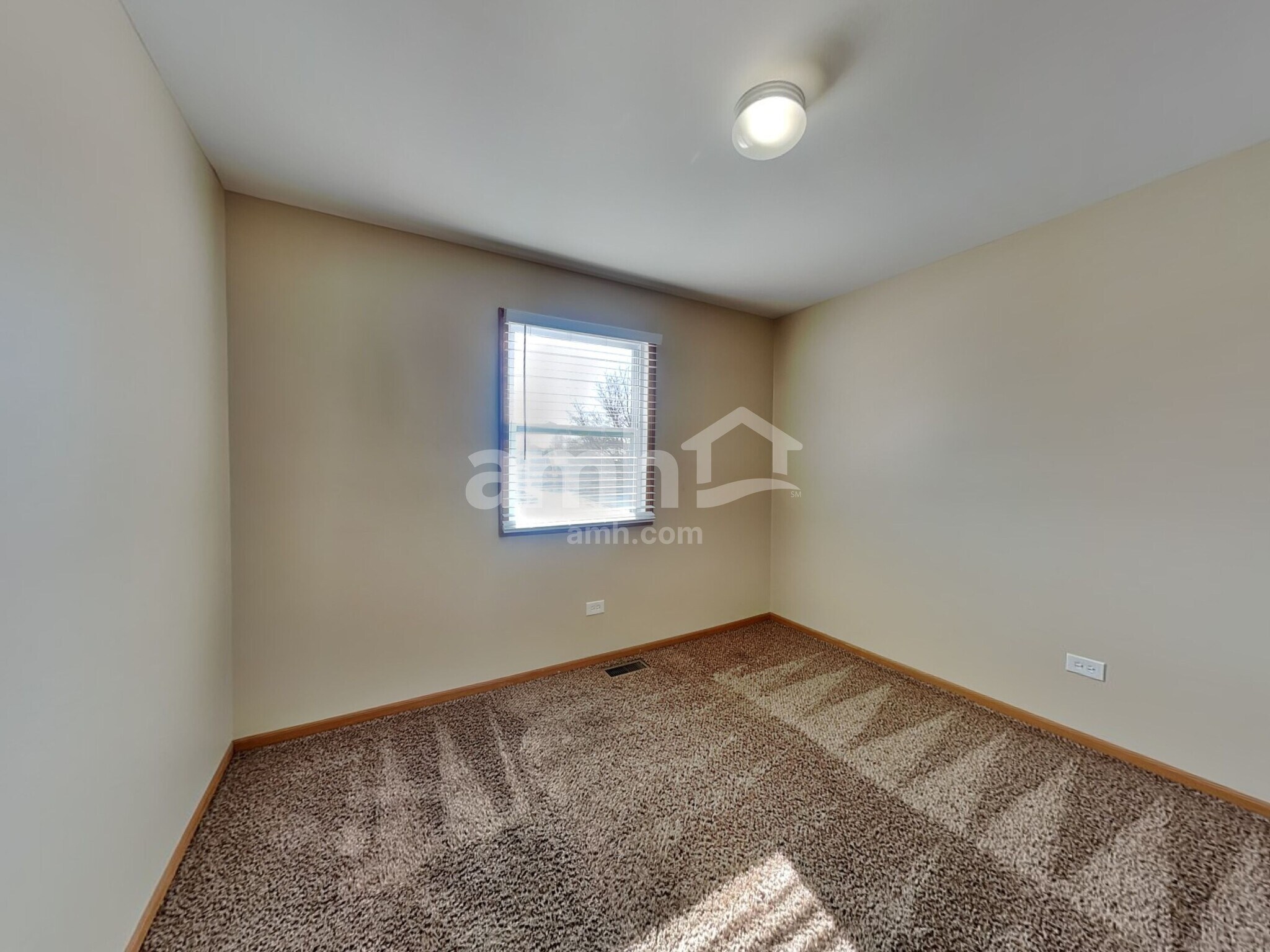 Building Photo - 6511 Benich Ln