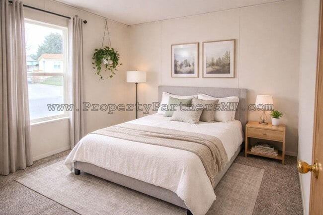 Building Photo - *** BRAND NEW REMODEL *** 3 Bed 2 Bath remodel Modular house