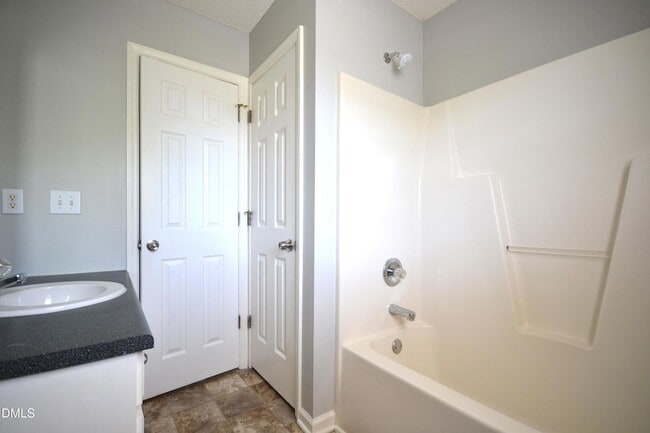 Building Photo - 17 Brantley Cir