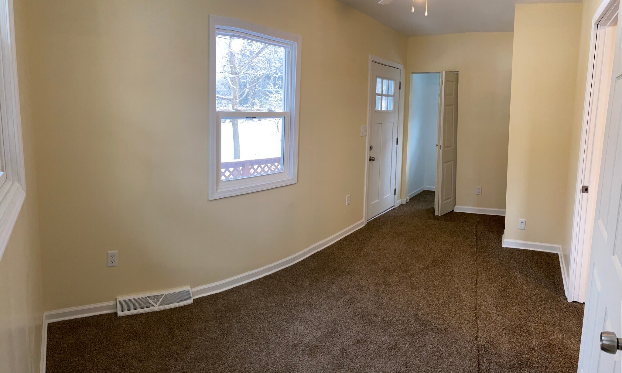 Building Photo - 986 Tritt Dr