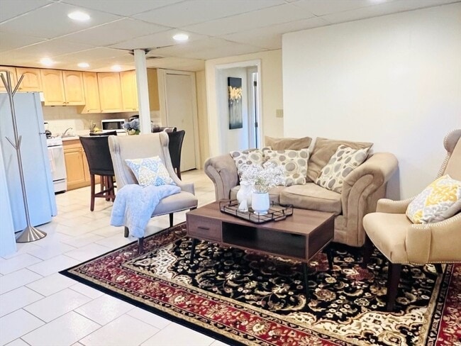 Building Photo - 5 Fred St