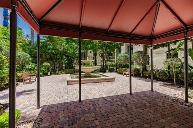 Building Photo - 651 Okeechobee Blvd