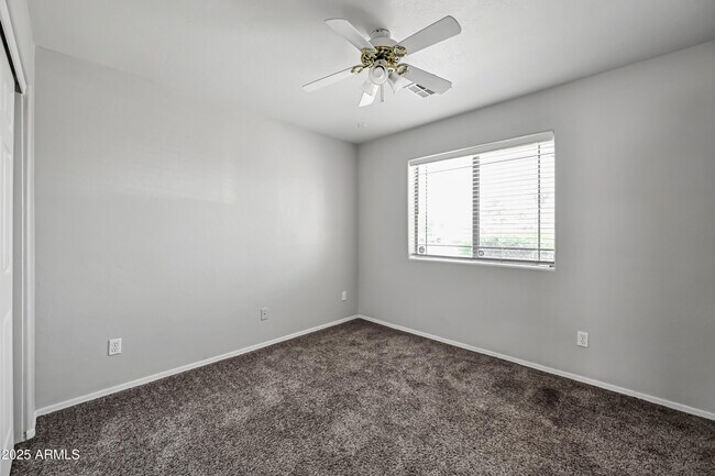 Building Photo - 351 N Wildrose