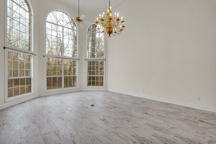 Building Photo - 415 Megan Ln