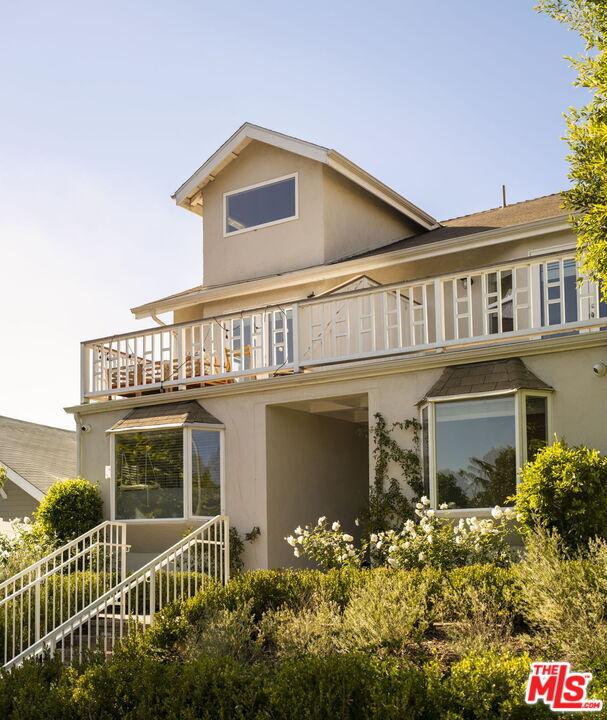 Building Photo - 727 N La Fayette Park Pl