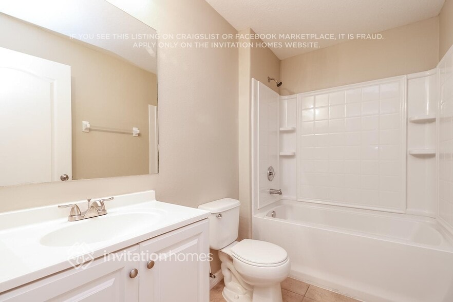 Building Photo - 7725 Maroon Peak Dr
