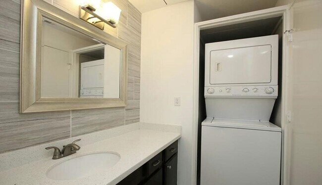 Building Photo - 2001 Bering Dr