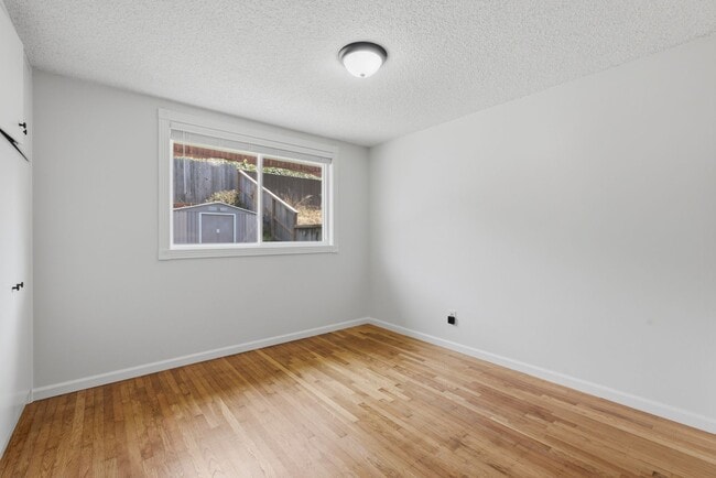Building Photo - Spacious South San Francisco Home with Large Backyard, Garage & In-Unit Laundry