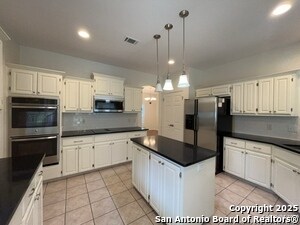 Building Photo - 1603 Doe Park