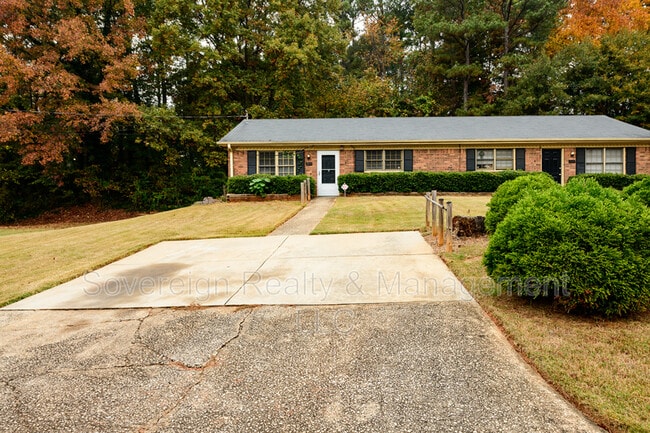 Building Photo - 355 Haymarket Ln