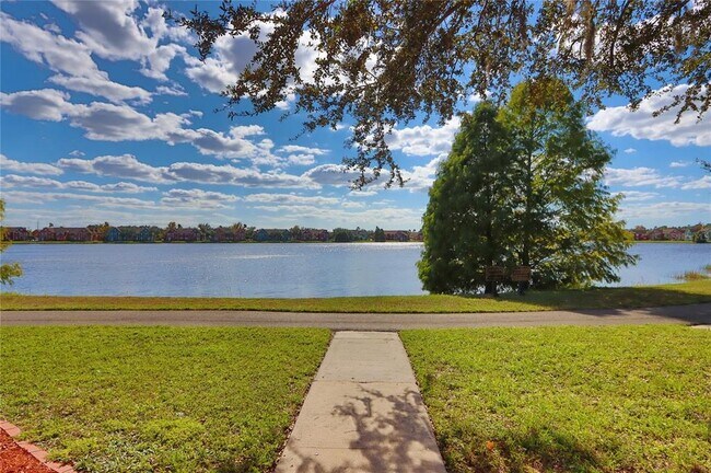 Building Photo - 9088 Lake Chase Island Way
