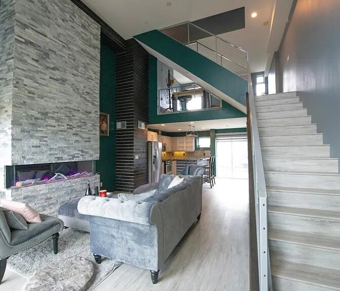 Building Photo - 969 Sigsbee St