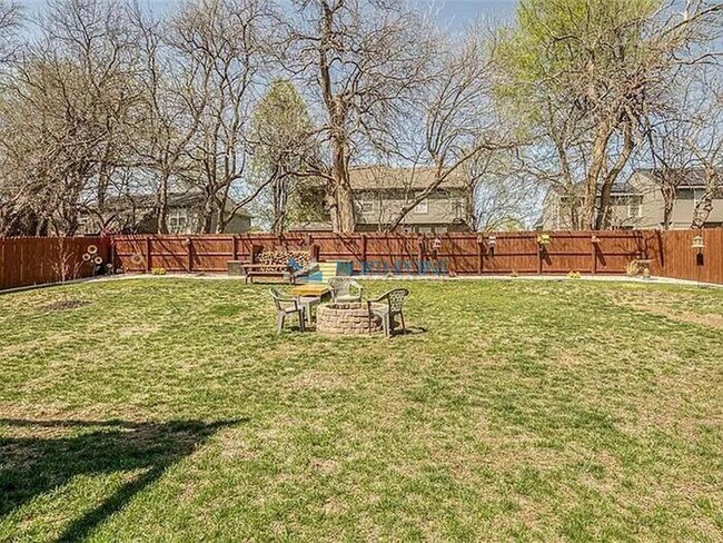 Building Photo - Gorgeous 4 bedroom, 3 bath home in Spring ...
