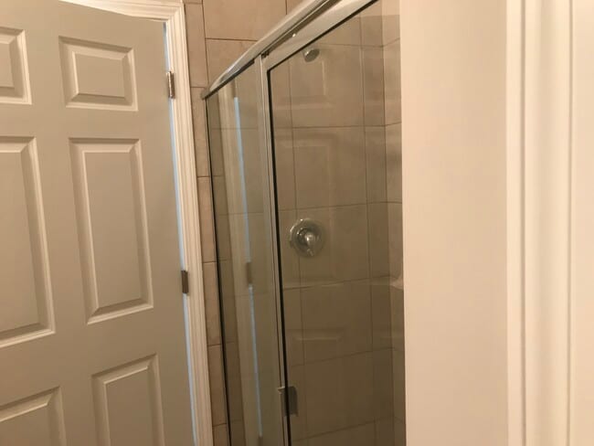 Building Photo - 1610 E Southfield Cir