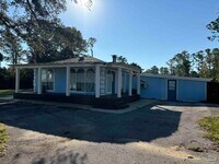 Building Photo - 9939 Lillian Hwy