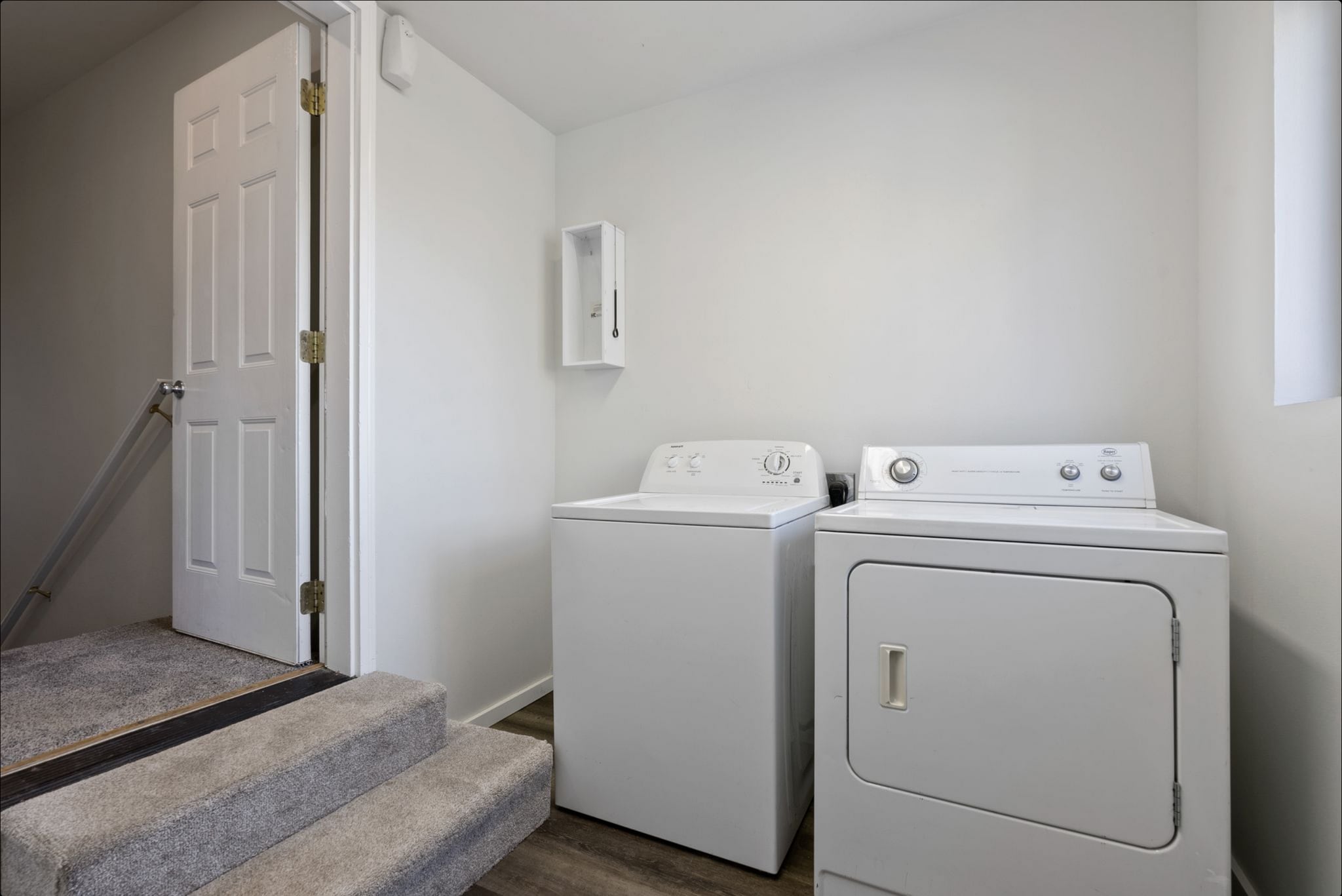 Laundry room - 3519 E 25th Ave