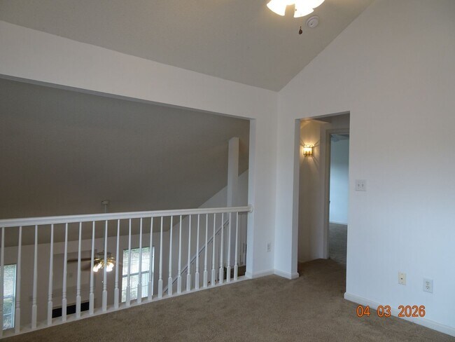 Building Photo - 2 Bedroom 2 Full Bath Condo