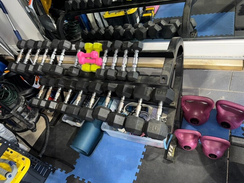 Building Photo - 163 Gabriella Ct